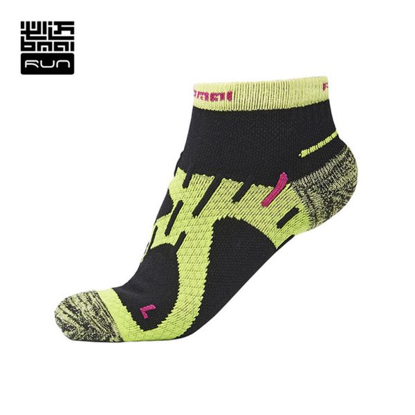 bmai mens & womens socks professional running socks quick dry absorb sweat outdoor sports 1 pair for men # prsa002, Black
bmai mens & womens socks professional running socks quick dry absorb sweat outdoor sports 1 pair for men # prsa002, Black