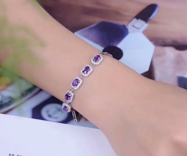natural amethyst bracelet 4 * 6mm 925 sterling silver inlaid fashion bracelet birthday gift envelope, Golden;silver
natural amethyst bracelet 4 * 6mm 925 sterling silver inlaid fashion bracelet birthday gift envelope, Golden;silver