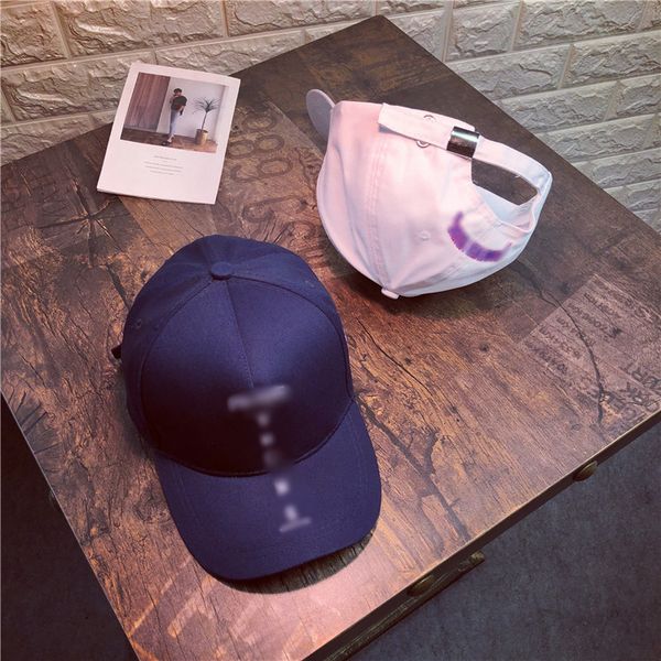 2018 new spring and summer korean letter baseball hat leisure wild cap street tide student visor, Blue;gray
2018 new spring and summer korean letter baseball hat leisure wild cap street tide student visor, Blue;gray