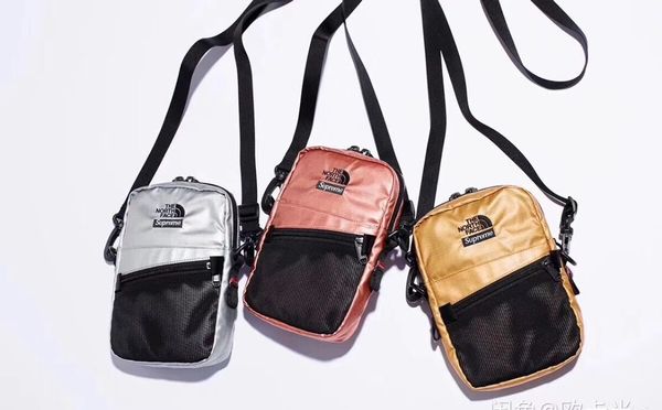 Fa hion houlder bag 18 metallic houlder bag men women bag de igner wai t bag fanny pack belt bag che t handbag
Fa hion houlder bag 18 metallic houlder bag men women bag de igner wai t bag fanny pack belt bag che t handbag