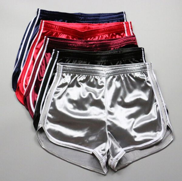 women shorts summer silk slim fitness beach casual workout white egde shorts nigh club wear skinny short pants, White;black
women shorts summer silk slim fitness beach casual workout white egde shorts nigh club wear skinny short pants, White;black