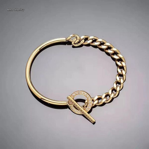 vintage chain with band toggle bracelet stainless steel with full stones on charm finest chain bracelet for women, White
vintage chain with band toggle bracelet stainless steel with full stones on charm finest chain bracelet for women, White