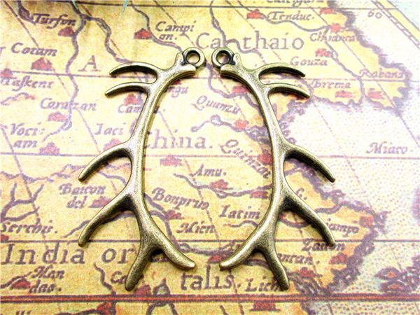 15pcs-- antler charms,antique bronze large 3d deers antlers charms pendants 68x32mm, Bronze;silver
15pcs-- antler charms,antique bronze large 3d deers antlers charms pendants 68x32mm, Bronze;silver