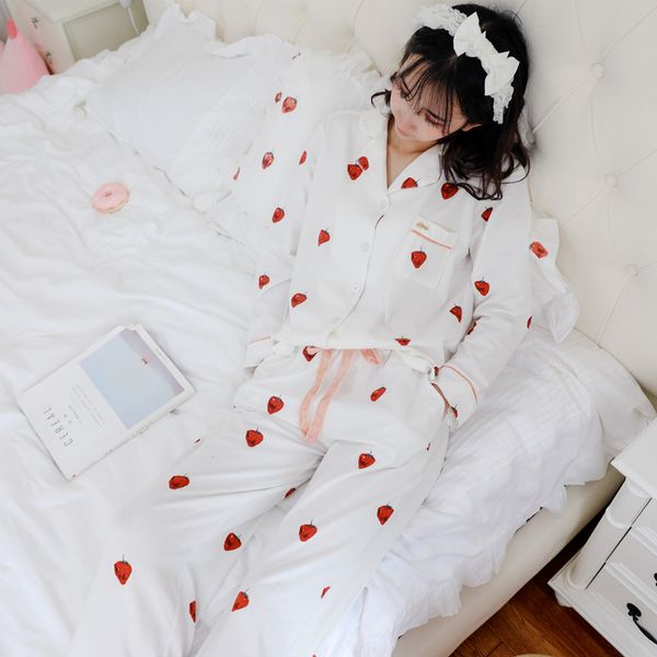 princess sweet lolita pajamas autumn and summer cotton and sweet japanese girl strawberry long sleeves pajamas mhh nk103, Black;red
princess sweet lolita pajamas autumn and summer cotton and sweet japanese girl strawberry long sleeves pajamas mhh nk103, Black;red