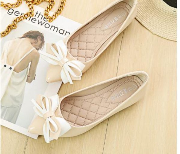 send single shoes flat bottom sharp head shallow mouth 2018 new style summer korean version female wedding shoes, Black
send single shoes flat bottom sharp head shallow mouth 2018 new style summer korean version female wedding shoes, Black