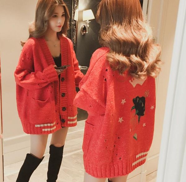 send new 2018 spring korean sweater female knitted coat cardigan medium length loose and comfortable, White;black
send new 2018 spring korean sweater female knitted coat cardigan medium length loose and comfortable, White;black