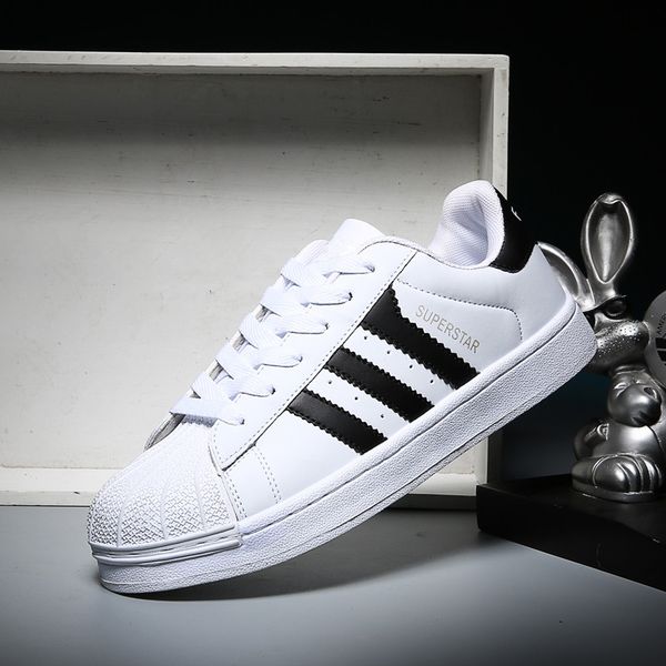 Free shipping Man woman Superstars shoes Sneakers Super Star casual shoes women Shell shoes Hot Sale holographic shoes36-44
Free shipping Man woman Superstars shoes Sneakers Super Star casual shoes women Shell shoes Hot Sale holographic shoes36-44