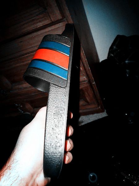 2018 black rubber slide sandal slippers green red white stripe fashion design men women classic ladies summer flip flops
2018 black rubber slide sandal slippers green red white stripe fashion design men women classic ladies summer flip flops