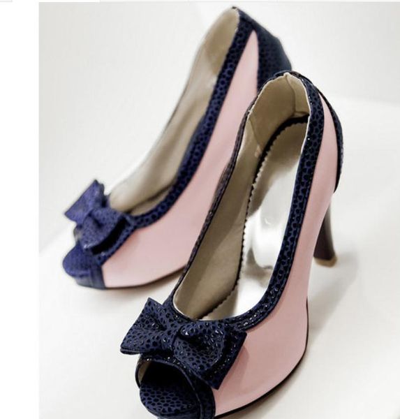 send 2016 new style korean women sandals high heel bowknot shallow mouth shoes, Black
send 2016 new style korean women sandals high heel bowknot shallow mouth shoes, Black