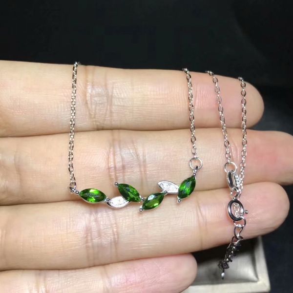 fashion elegant leaves natural gemstone necklace natural green diopside gem pendant necklace s925 silver girl party jewelery
fashion elegant leaves natural gemstone necklace natural green diopside gem pendant necklace s925 silver girl party jewelery