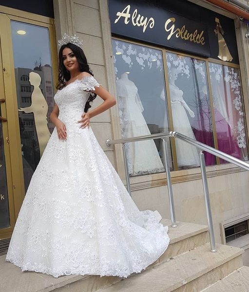 gorgeous lace wedding dresses off the shoulder bridal wedding gowns beaded appliques country bride dress vestido de noiva renda, White
gorgeous lace wedding dresses off the shoulder bridal wedding gowns beaded appliques country bride dress vestido de noiva renda, White
