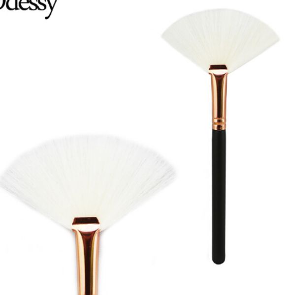 highlighter brush new 1pcs fan brush slim soft portable makeup brush beauty tools pincel para maquiagem
highlighter brush new 1pcs fan brush slim soft portable makeup brush beauty tools pincel para maquiagem