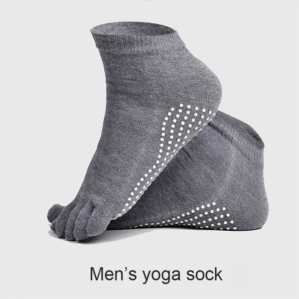 1pair sports fitness socks five-toe anti-skid breathable climbing camping hiking running cycling yoga men dispensing socks black
1pair sports fitness socks five-toe anti-skid breathable climbing camping hiking running cycling yoga men dispensing socks black