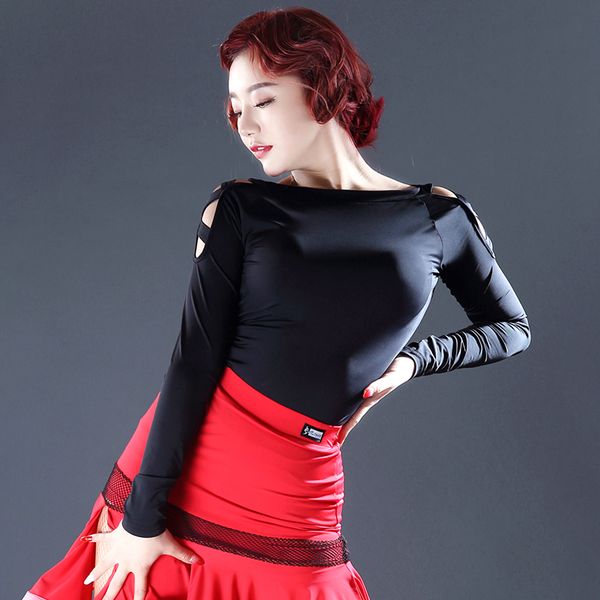 2018 new brand 1 colors latin dance dress for women floral salsa rumba cha cha flamengo ballroom practice dance sale a1014, Black;red
2018 new brand 1 colors latin dance dress for women floral salsa rumba cha cha flamengo ballroom practice dance sale a1014, Black;red