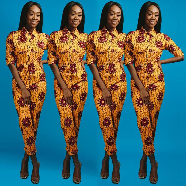 2018 print trousers, turndown collar buttons, long sleeves, tight waist, waist waist and thin trousers, Black;white
2018 print trousers, turndown collar buttons, long sleeves, tight waist, waist waist and thin trousers, Black;white