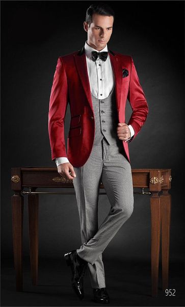 customize groomsmen peak lapel groom tuxedos one button men suits wedding/prom/dinner man blazer(jacket+pants+tie+vest) k823, Black;gray
customize groomsmen peak lapel groom tuxedos one button men suits wedding/prom/dinner man blazer(jacket+pants+tie+vest) k823, Black;gray