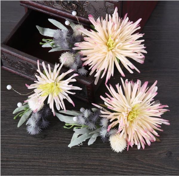 korean dry flower side clip headwear, wedding headwear, hairpin, wedding gown, pink p studio, modeling accessories, Slivery;golden
korean dry flower side clip headwear, wedding headwear, hairpin, wedding gown, pink p studio, modeling accessories, Slivery;golden
