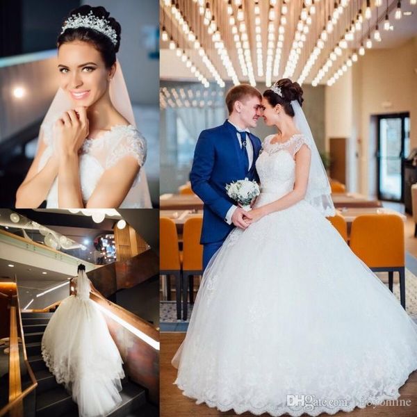 vestidos новый современный африканский арабский дубай бальное платье свадебные платья аппликации sheer cap рукава длинный поезд свадебные пл, White
vestidos новый современный африканский арабский дубай бальное платье свадебные платья аппликации sheer cap рукава длинный поезд свадебные пл, White