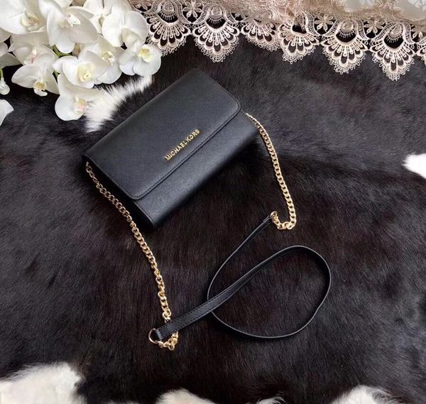 Women's Brand Bags MK Genuine Cowhide leather AAA+ Quality Handbags shoulder gourmette Gold Chains bags Free Shipping
Women's Brand Bags MK Genuine Cowhide leather AAA+ Quality Handbags shoulder gourmette Gold Chains bags Free Shipping