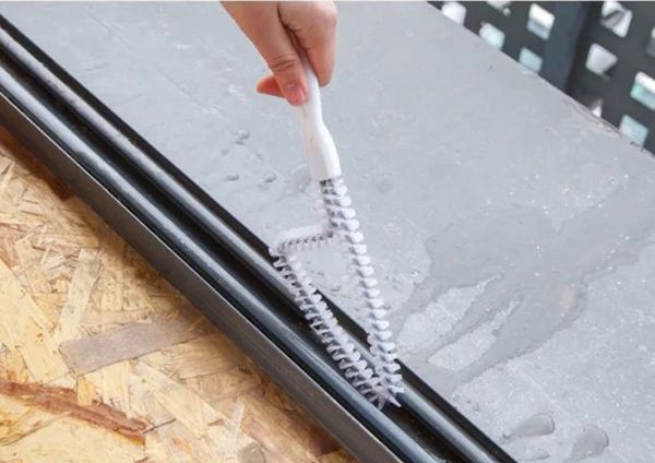 multipurpose white 24.5*7cm kitchen bathroom window / wash station / flume / crevice cleaning brush practical clean tool luban
multipurpose white 24.5*7cm kitchen bathroom window / wash station / flume / crevice cleaning brush practical clean tool luban