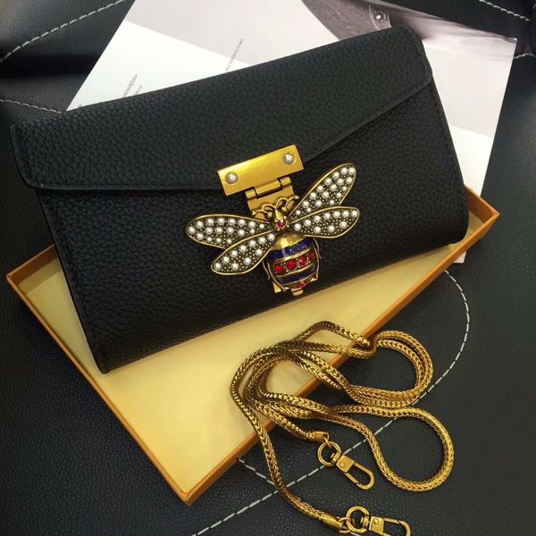 leather envelope bag pearl decoration mini bag lychee pattern shoulder bag unique bee metal handbag d18102303
leather envelope bag pearl decoration mini bag lychee pattern shoulder bag unique bee metal handbag d18102303