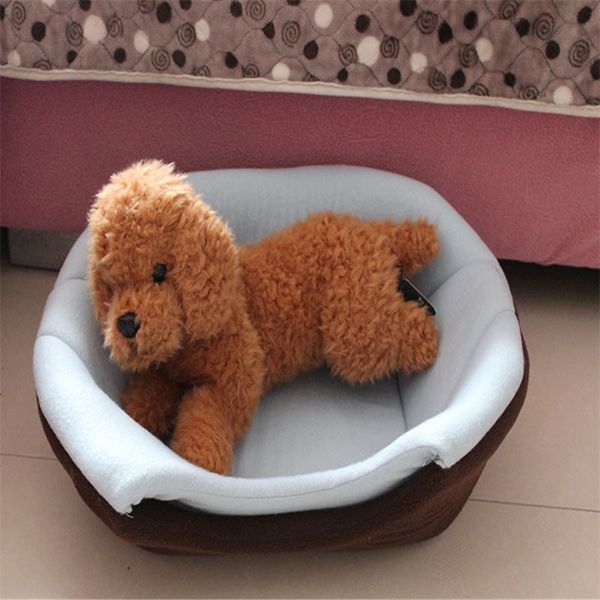 warm dogs and cats beds kennel for pets blue brown red colors for 3kg pets
warm dogs and cats beds kennel for pets blue brown red colors for 3kg pets