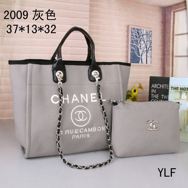 New Xiaoxiang Beach Bag 2019 New High Quality Fashion Leisure Canvas Shopping Bag Large Capacity Chain Single Shoulder Handbag
New Xiaoxiang Beach Bag 2019 New High Quality Fashion Leisure Canvas Shopping Bag Large Capacity Chain Single Shoulder Handbag