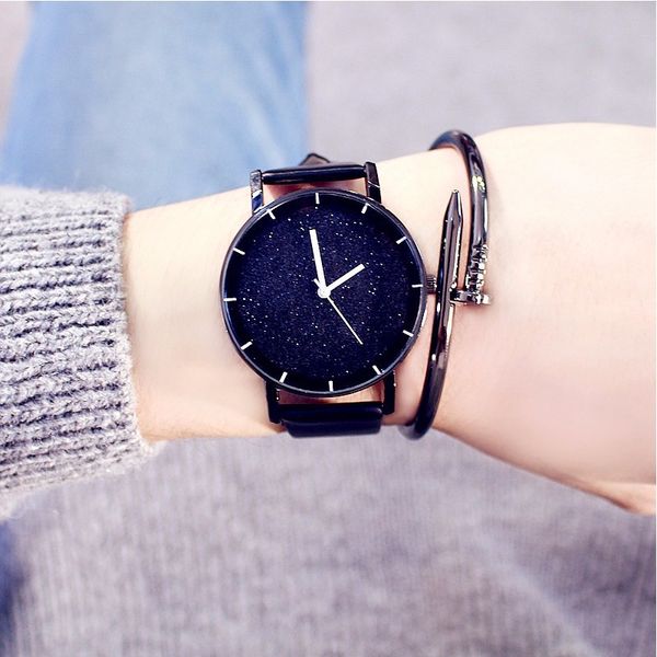 simple and stylish mens quartz watch deported 2018 new fashion simple black and white watch mens gift outdoor, Slivery;brown
simple and stylish mens quartz watch deported 2018 new fashion simple black and white watch mens gift outdoor, Slivery;brown