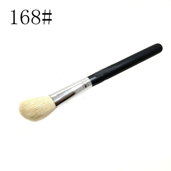 Wholesale hot sale high quality Wool oblique head repair capacity blush shadow high gloss makeup brush
Wholesale hot sale high quality Wool oblique head repair capacity blush shadow high gloss makeup brush