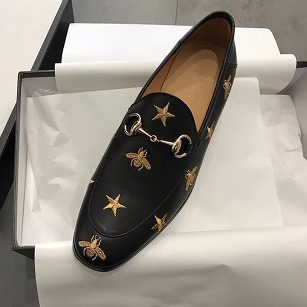 Luxury shoes Mens Casual Party Loafers Shoes Brand Mules Princetown Genuine leather Loafers Fashion Outdoor Slippers Ladies Summer Shoes w01
Luxury shoes Mens Casual Party Loafers Shoes Brand Mules Princetown Genuine leather Loafers Fashion Outdoor Slippers Ladies Summer Shoes w01