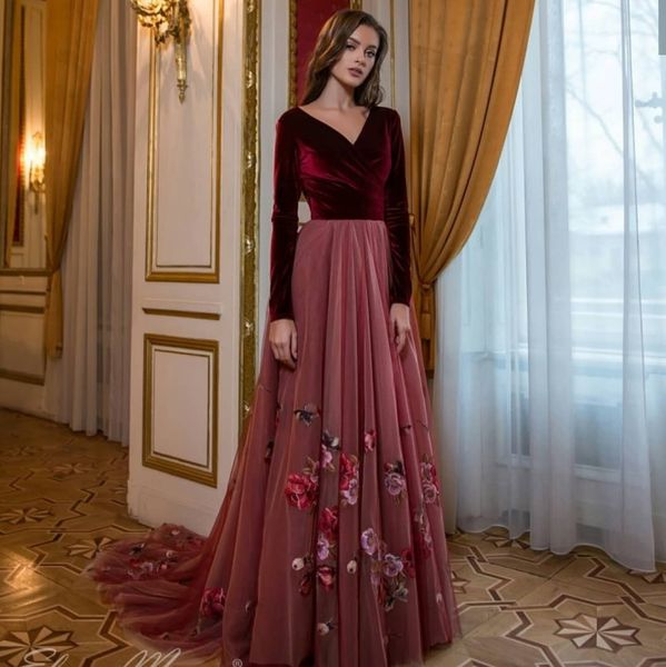 stunning velvet backless prom dresses v neck floral appliqued long sleeves evening gowns vestidos de fiesta sweep train tulle formal dress, Black
stunning velvet backless prom dresses v neck floral appliqued long sleeves evening gowns vestidos de fiesta sweep train tulle formal dress, Black