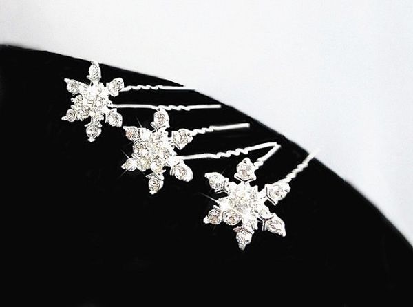 silver plated crystal snowflakes headdress bridal wedding hairpins for hair women hair clips, Slivery;golden
silver plated crystal snowflakes headdress bridal wedding hairpins for hair women hair clips, Slivery;golden