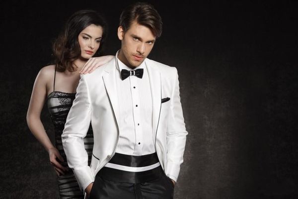 new fashion shiny white groom tuxedos groomsmen wear excellent men business activity suit party prom suit(jacket+pants+tie+girdle) no:104, Black;gray
new fashion shiny white groom tuxedos groomsmen wear excellent men business activity suit party prom suit(jacket+pants+tie+girdle) no:104, Black;gray