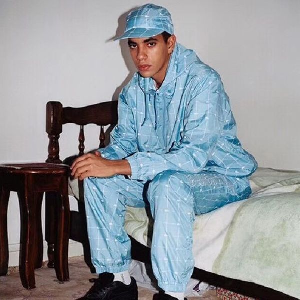 Box Logo Crocodile Half Zipper Pullover Jacket Reflective Anorrak School Jackets Men Women Hooded Casual Sport Street Outwear HFYMJK027
Box Logo Crocodile Half Zipper Pullover Jacket Reflective Anorrak School Jackets Men Women Hooded Casual Sport Street Outwear HFYMJK027