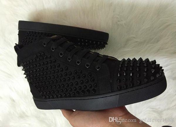 Unisex fashion men out new casual shoesGenuine Leather full rivets Shoes blue and red bottom shoes drop shipping With Spikes round high Toe
Unisex fashion men out new casual shoesGenuine Leather full rivets Shoes blue and red bottom shoes drop shipping With Spikes round high Toe