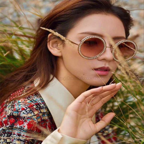 new round diamond sunglasses luxury fashion marine multicolor glasses fashion personality metal uv protection sunglasses 8026, White;black
new round diamond sunglasses luxury fashion marine multicolor glasses fashion personality metal uv protection sunglasses 8026, White;black