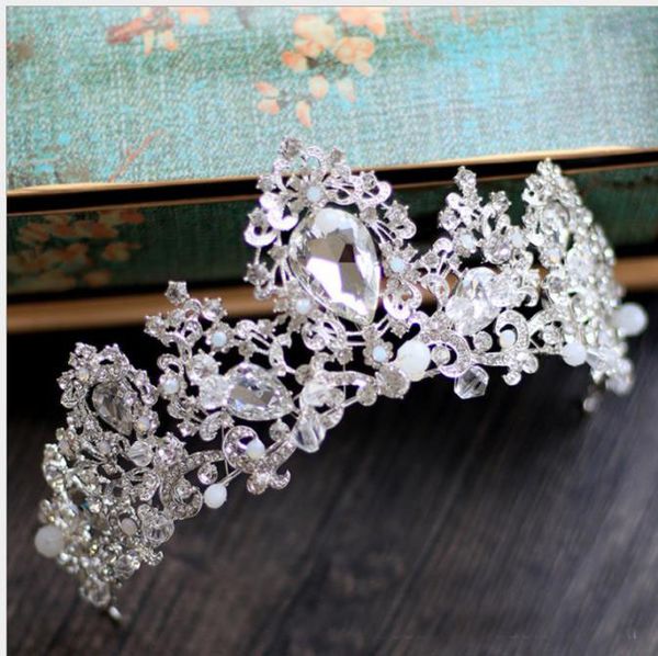 korean brides crystal crown, jewelry, european and american antique wedding accessories, luxury diamond wedding accessories.korean brides cr, Slivery;golden
korean brides crystal crown, jewelry, european and american antique wedding accessories, luxury diamond wedding accessories.korean brides cr, Slivery;golden