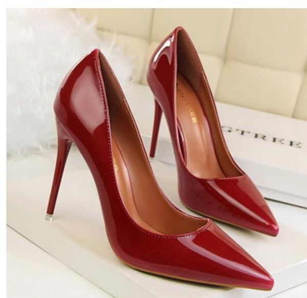 send europe and the united states 10cm pointed end high heel shoes women autumn fine heel shallow mouth single shoes, Black
send europe and the united states 10cm pointed end high heel shoes women autumn fine heel shallow mouth single shoes, Black
