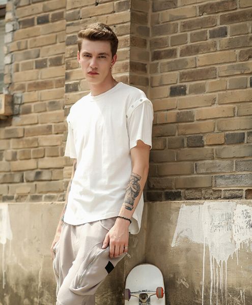 men tees high street casual split tshirts summer fashion crew neck tees male short sleeved ing, White;black
men tees high street casual split tshirts summer fashion crew neck tees male short sleeved ing, White;black