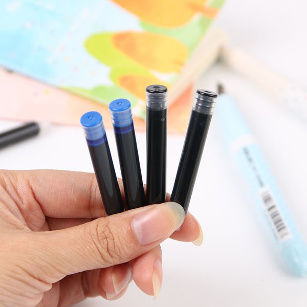 5pcs disposable black blue business fountain pen ink refills universal design replaceable ink sac, Black;red
5pcs disposable black blue business fountain pen ink refills universal design replaceable ink sac, Black;red