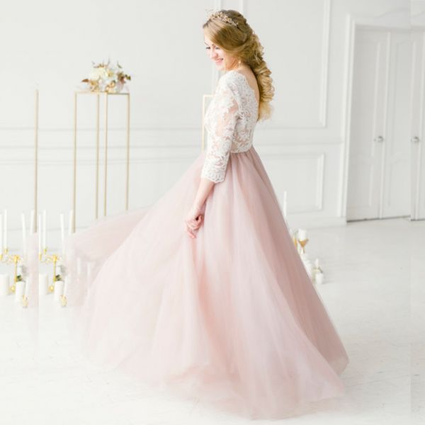 свадебные платья в стиле кантри с глубоким v-образным вырезом и кружевными аппликациями топ-юбка из тюля длина пола с открытой спиной цветны, White
свадебные платья в стиле кантри с глубоким v-образным вырезом и кружевными аппликациями топ-юбка из тюля длина пола с открытой спиной цветны, White