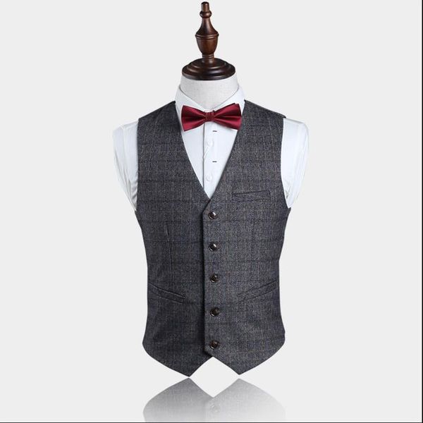 in the spring and autumn season suit of suit vest male british style men's vest casual business professional waistcoat, Black;white
in the spring and autumn season suit of suit vest male british style men's vest casual business professional waistcoat, Black;white