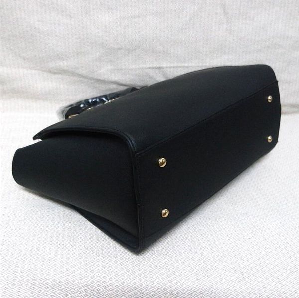 drop leather 16 colors fashion 036 famous brand pu quality handbags bag travel jet set tote shipping casual women unfnr, Red;black
drop leather 16 colors fashion 036 famous brand pu quality handbags bag travel jet set tote shipping casual women unfnr, Red;black
