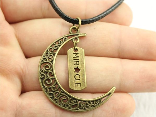 wysiwyg 5 pieces leather chain necklaces pendants choker collar pendant necklace women miracle star tag 21x8mm n6-a11573-a11461, Golden;silver
wysiwyg 5 pieces leather chain necklaces pendants choker collar pendant necklace women miracle star tag 21x8mm n6-a11573-a11461, Golden;silver