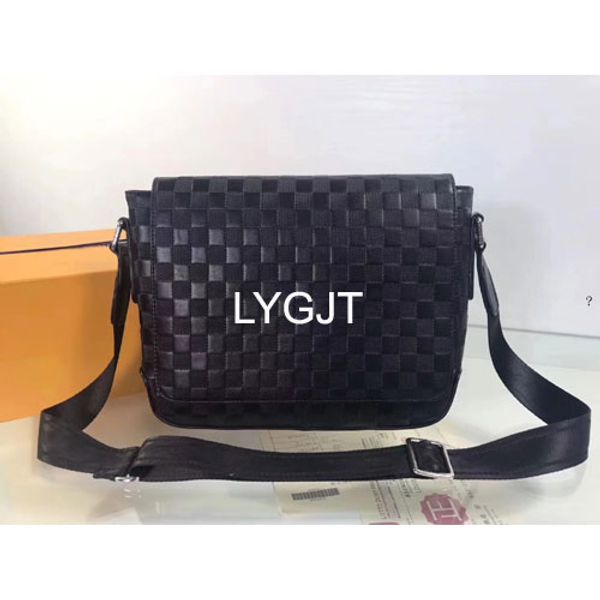 2018 new brand classic designer genuine leather men messenger bags embossed cross body bag men briefcase shoulder bag
2018 new brand classic designer genuine leather men messenger bags embossed cross body bag men briefcase shoulder bag