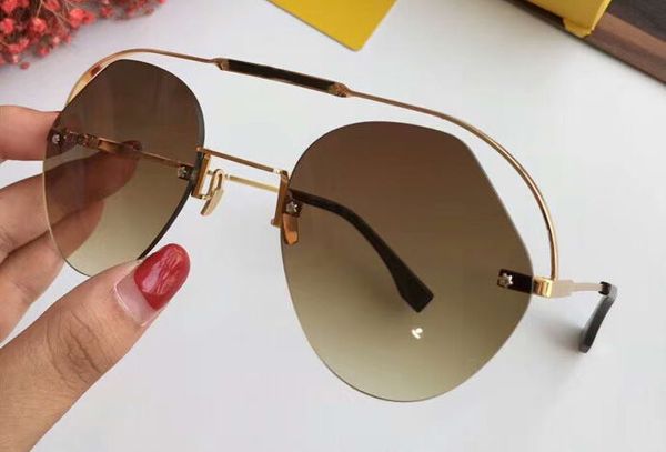 ribbons & lens round gold metal brown sunglasses 0325/s box crystals glasses with gradient, White;black
ribbons & lens round gold metal brown sunglasses 0325/s box crystals glasses with gradient, White;black