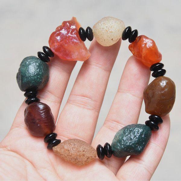 la shan gobi natural agate rough stone - hand string bracelet 22x18 mm, Golden;silver
la shan gobi natural agate rough stone - hand string bracelet 22x18 mm, Golden;silver