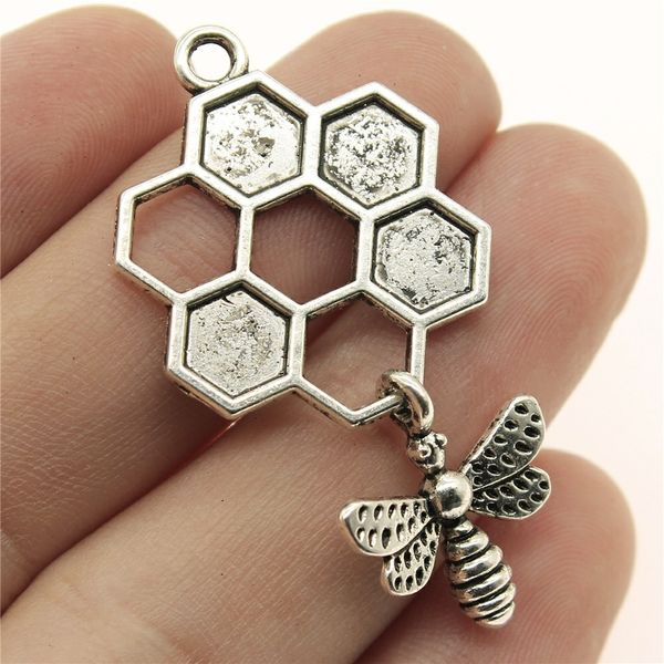 wysiwyg 2pcs 46*25mm honey bee pendants charms findings jewellery making findings for diy craft, Bronze;silver
wysiwyg 2pcs 46*25mm honey bee pendants charms findings jewellery making findings for diy craft, Bronze;silver