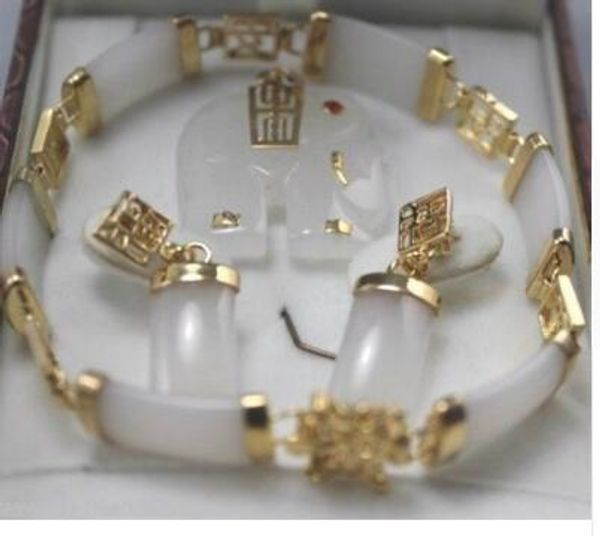 Free ShippingWholesale New Silver Plated White Natural Stone elephant pendant & Errings Bracelet sets
Free ShippingWholesale New Silver Plated White Natural Stone elephant pendant & Errings Bracelet sets