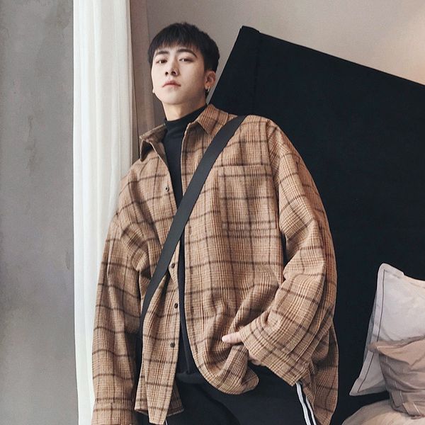 autumn and winter men's new personality fashion loose temperament casual thick cotton polyester long-sleeved plaid shirt, White;black
autumn and winter men's new personality fashion loose temperament casual thick cotton polyester long-sleeved plaid shirt, White;black